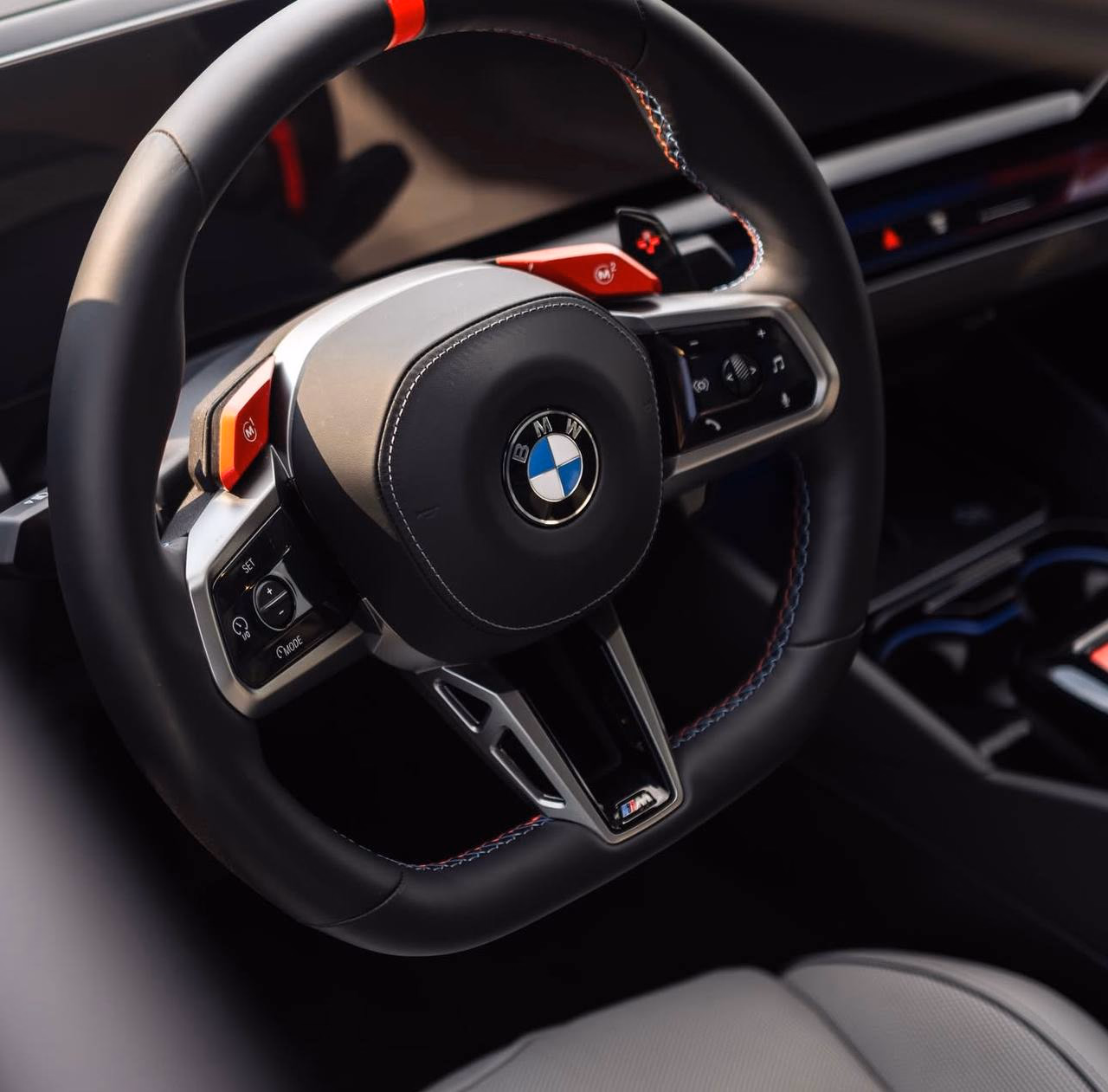 BMW M5 — fotografie 6