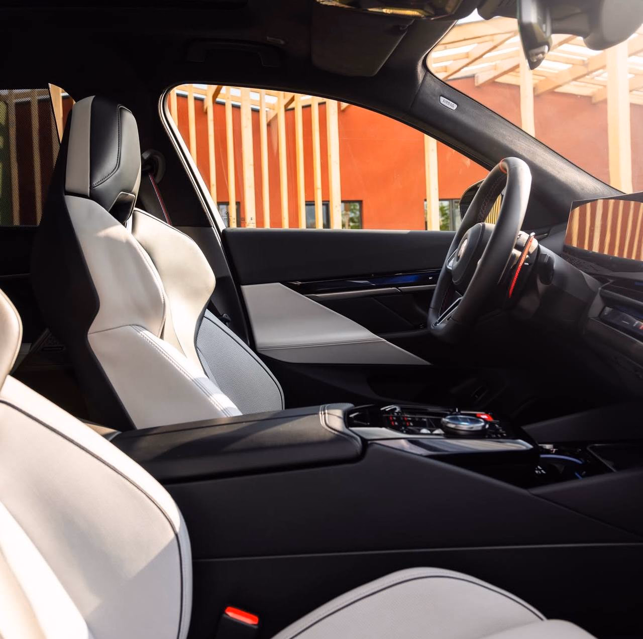 BMW M5 — fotografie 8