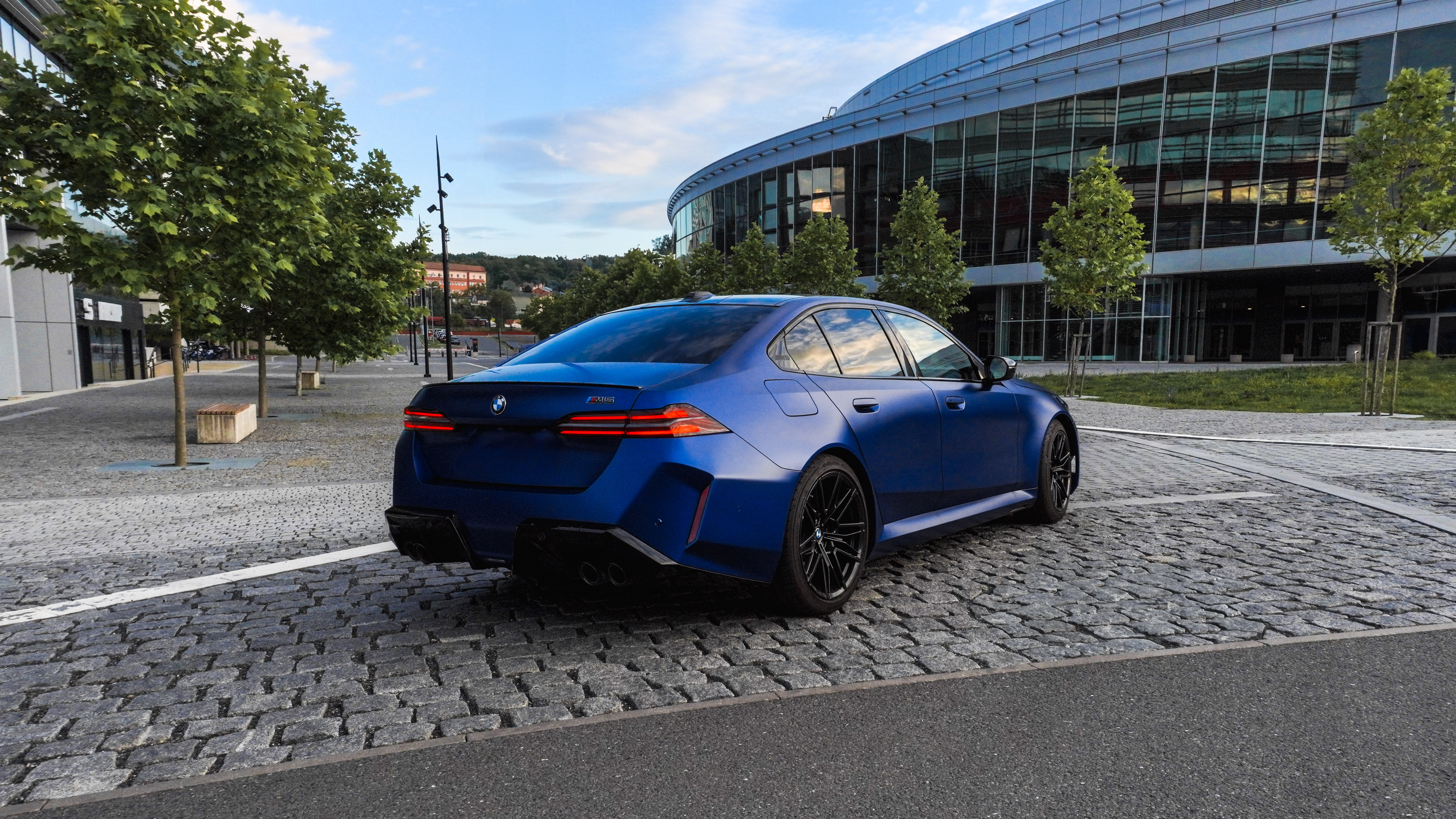 BMW M5 Competition Sedan — фото 4