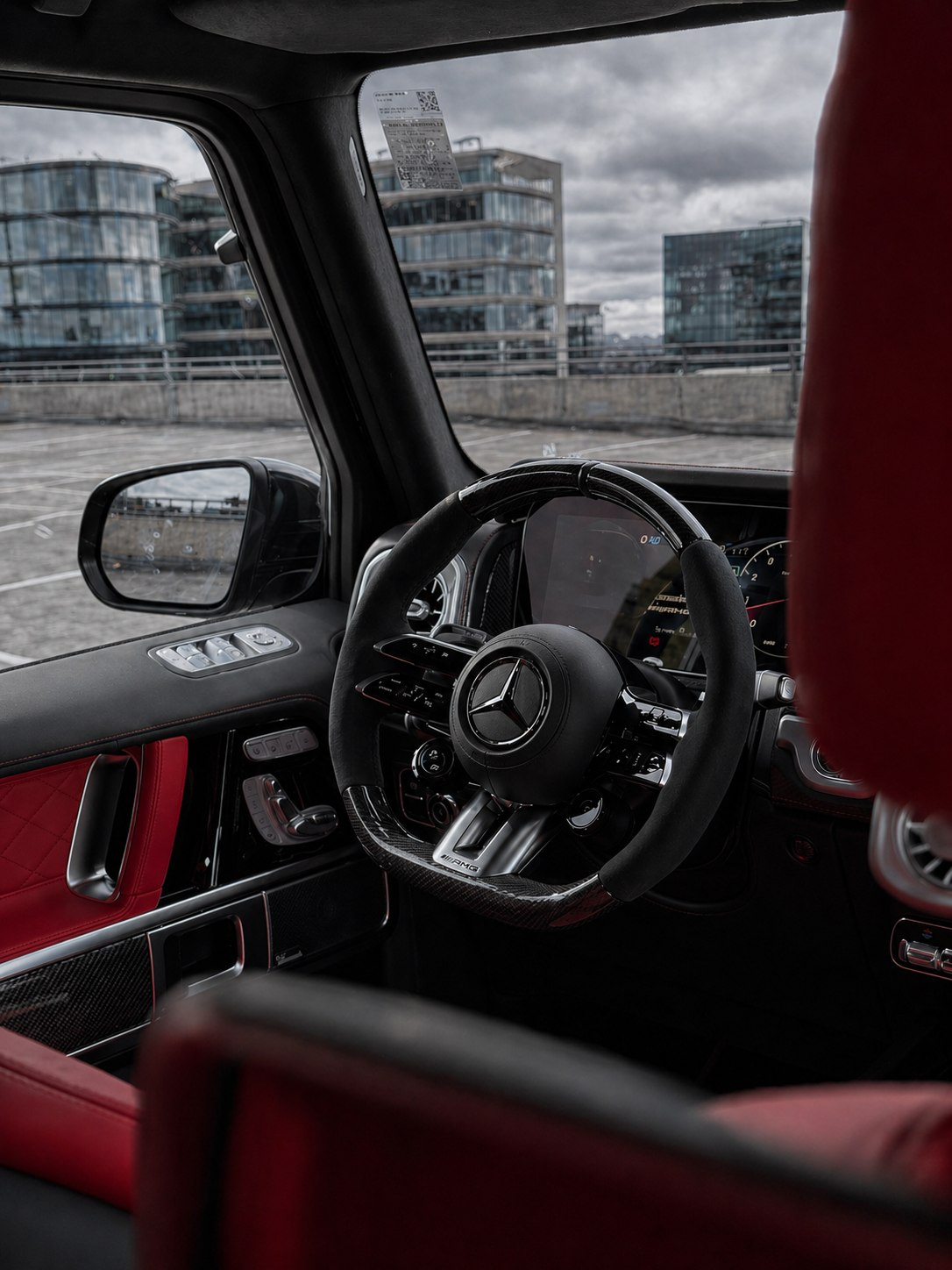Mercedes G63 2025 — photo 3