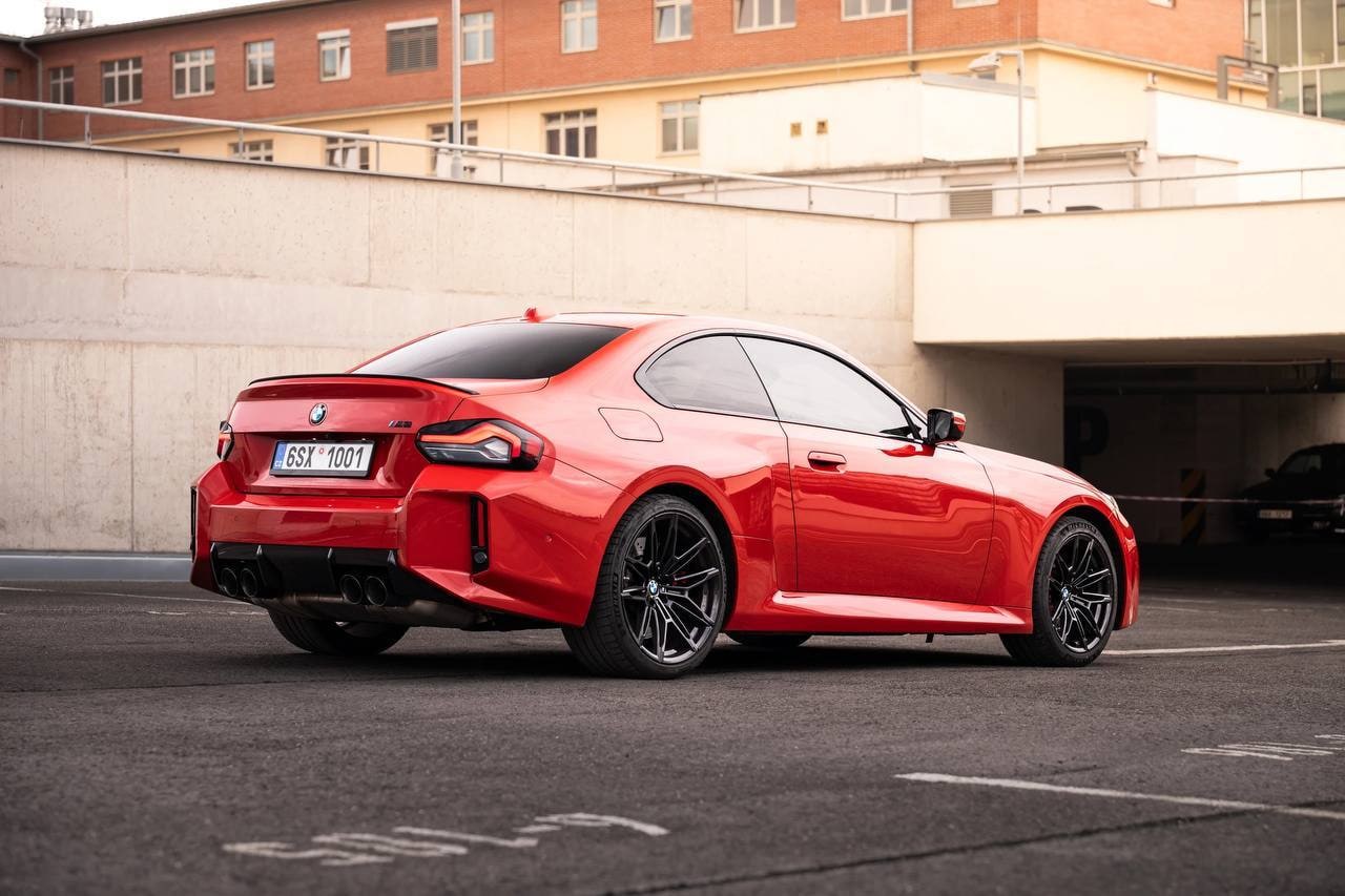 BMW M2 G87 — fotografie 3