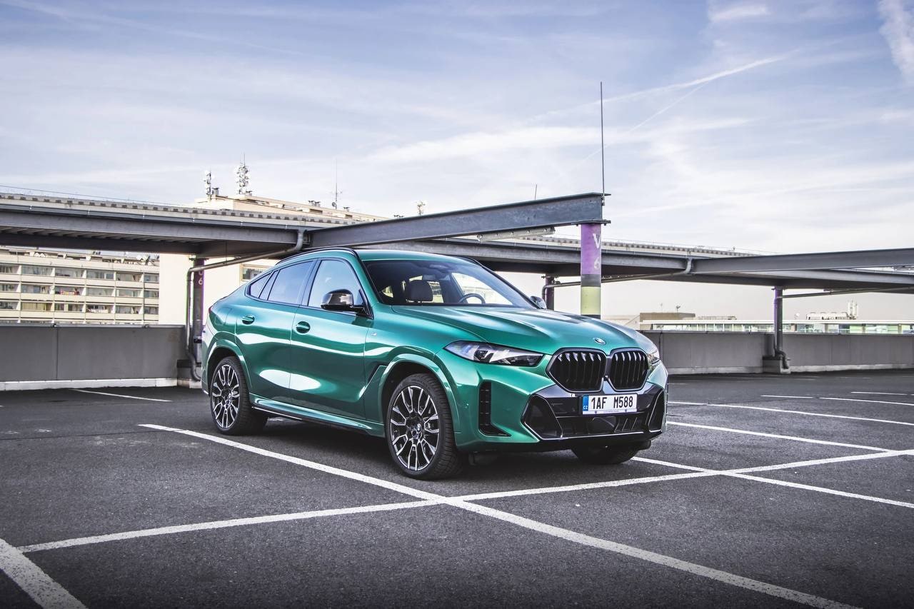 BMW X6 — fotografie 1
